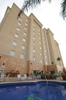 hampton inn by hilton tampico aeropuerto