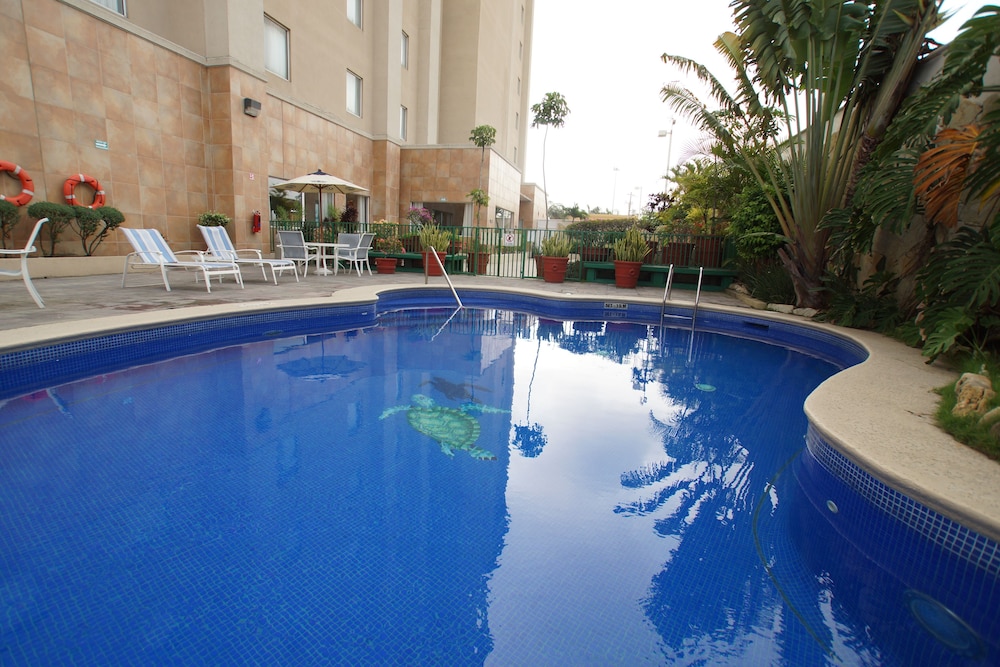 hampton inn by hilton tampico aeropuerto