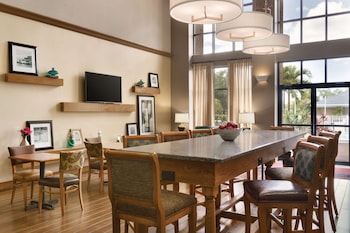 hampton inn and suites tarpon springs