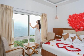 sprise munnar resort and spa