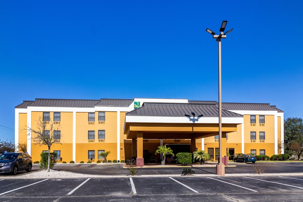 quality inn texas city i 45