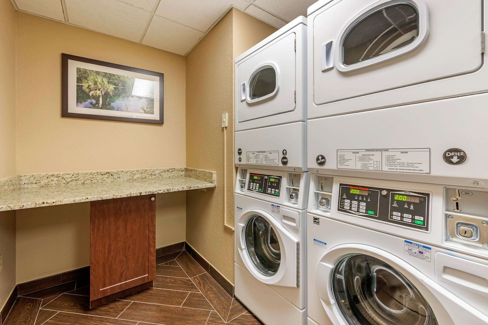 comfort suites lady lake the villages