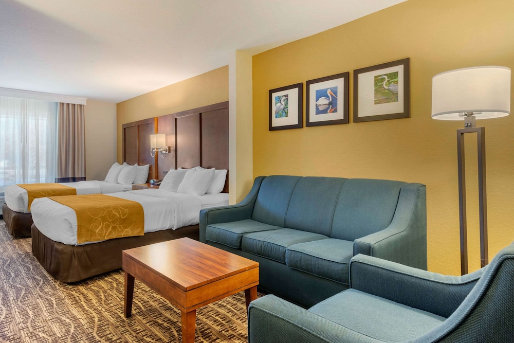 comfort suites lady lake the villages