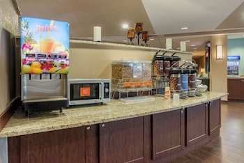 comfort suites lady lake the villages