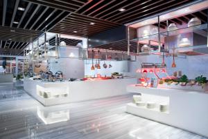 holiday inn tianjin riverside by ihg