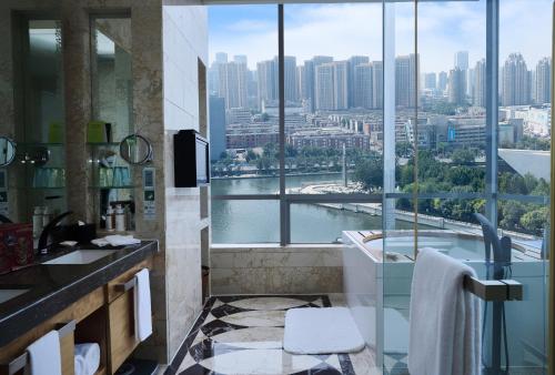 holiday inn tianjin riverside by ihg