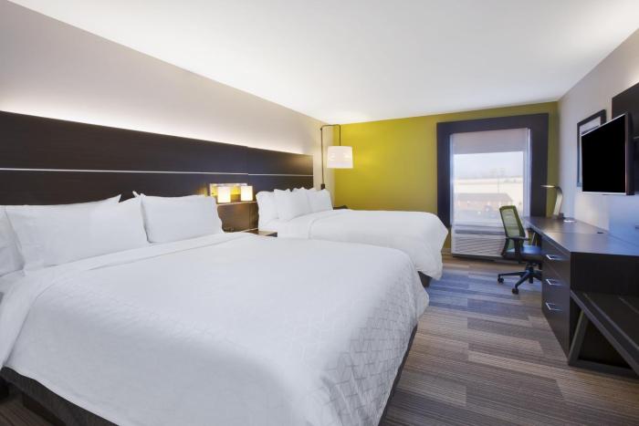 holiday inn express tiffin by ihg