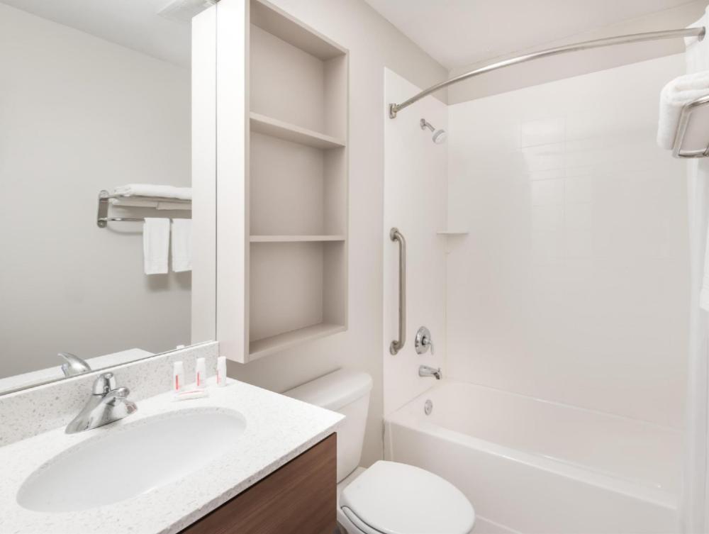 microtel inn by wyndham victor rochester