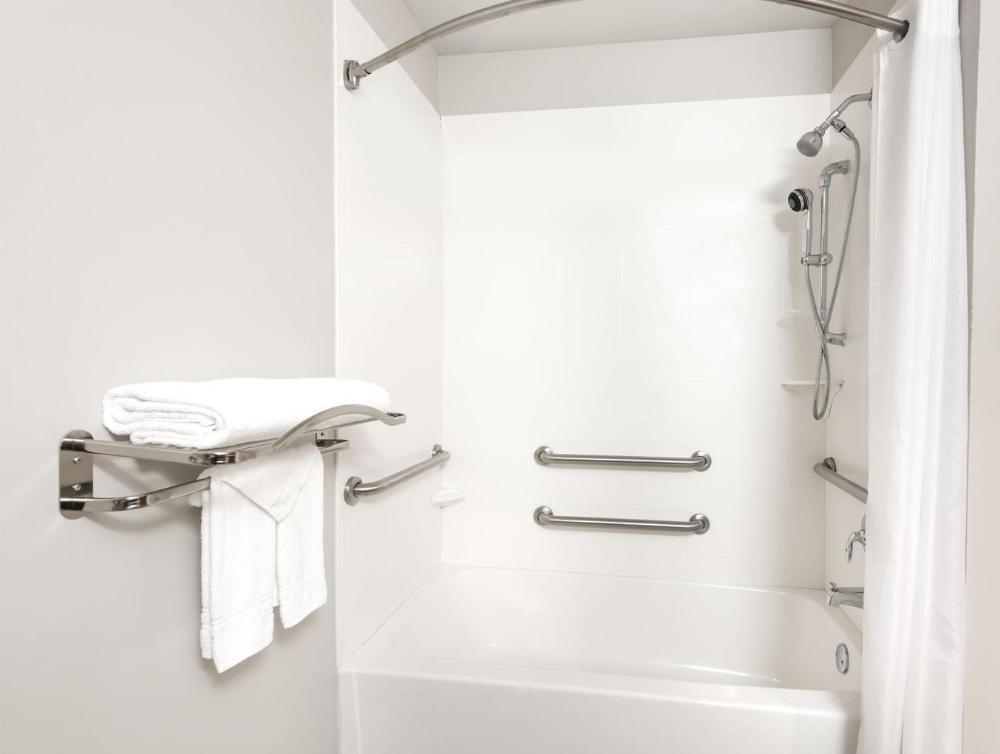 microtel inn by wyndham victor rochester