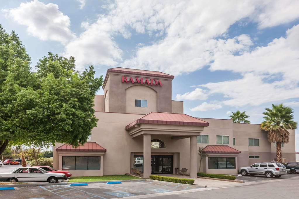 Ramada By Wyndham Bakersfield North