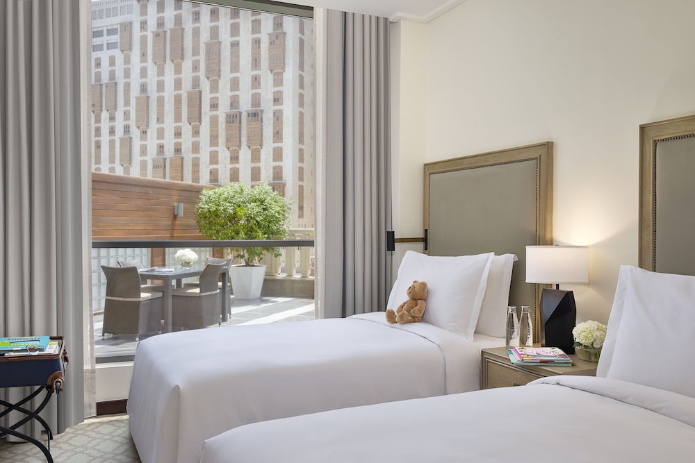 jumeirah jabal omar makkah