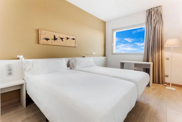 bandb hotel barcelona viladecans