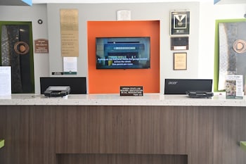 Hotel Boardwalk 705,Norfolk - Virginia Beach>>Norfolk,3 star