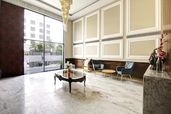 saltstayz le icon cyber hub