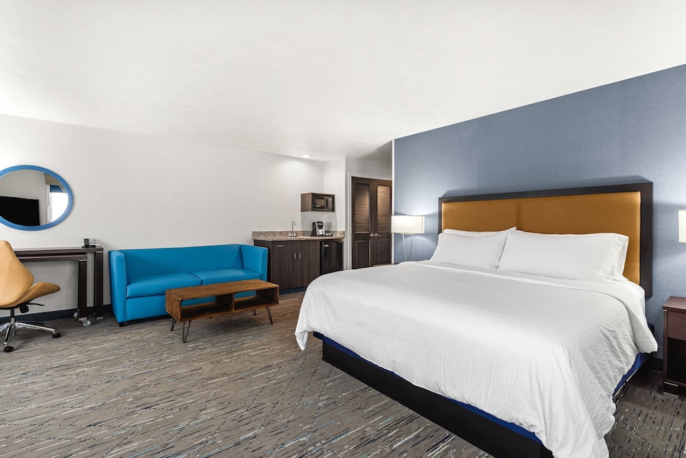holiday inn express wenatchee by ihg
