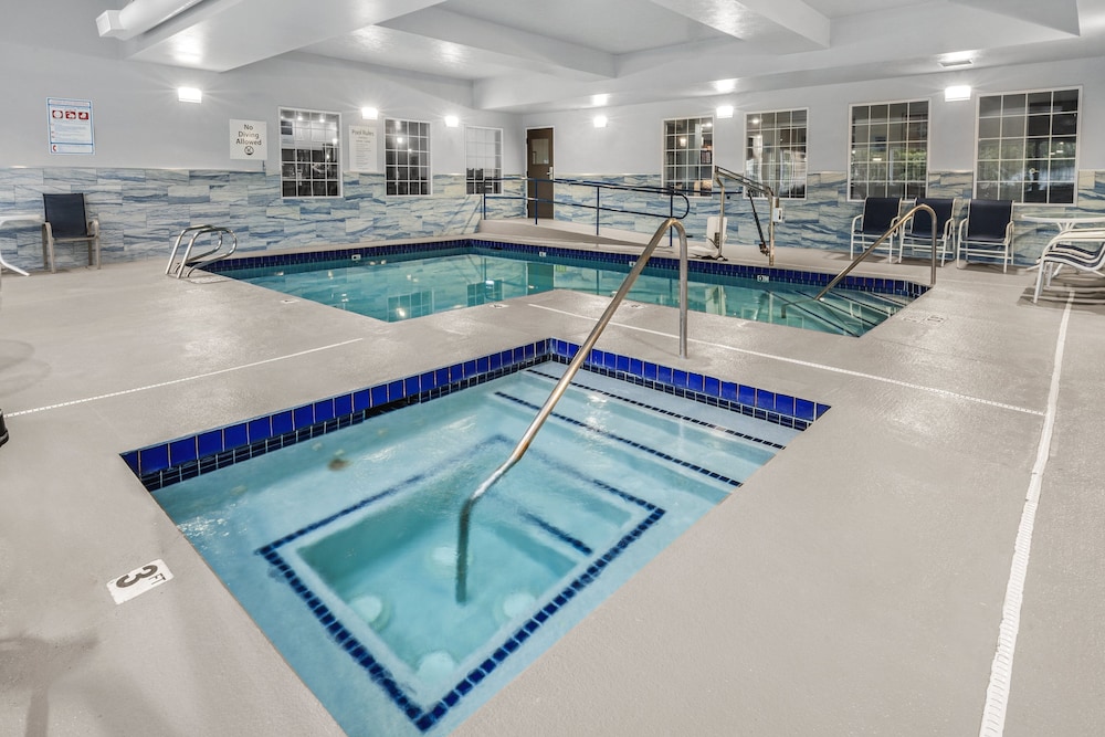 holiday inn express wenatchee by ihg