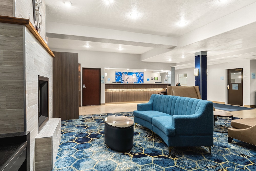 holiday inn express wenatchee by ihg