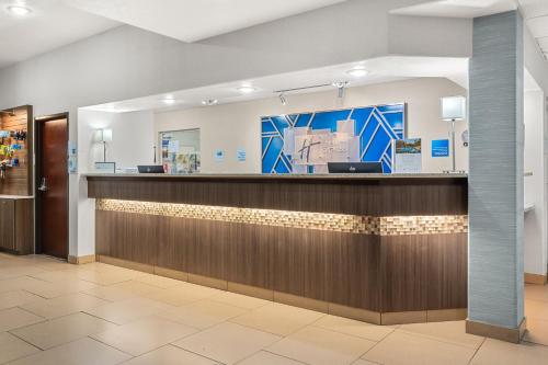 holiday inn express wenatchee by ihg