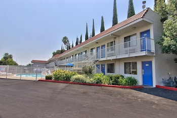 motel 6 west sacramento ca