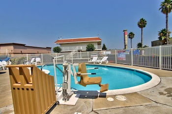 motel 6 west sacramento ca
