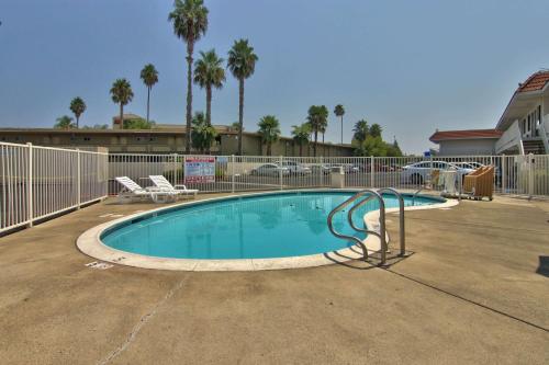 motel 6 west sacramento ca