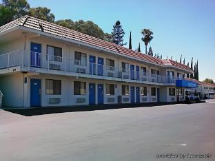 motel 6 west sacramento ca