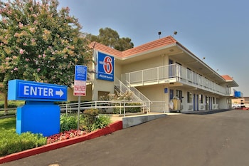 motel 6 west sacramento ca