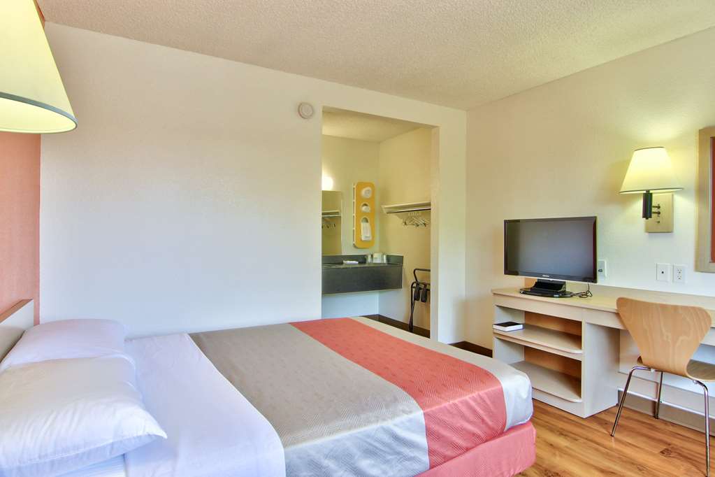 motel 6 west sacramento ca