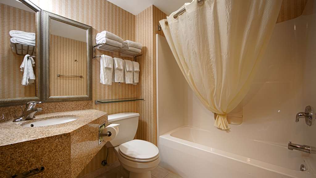 comfort inn and suites harrisburg hershey north