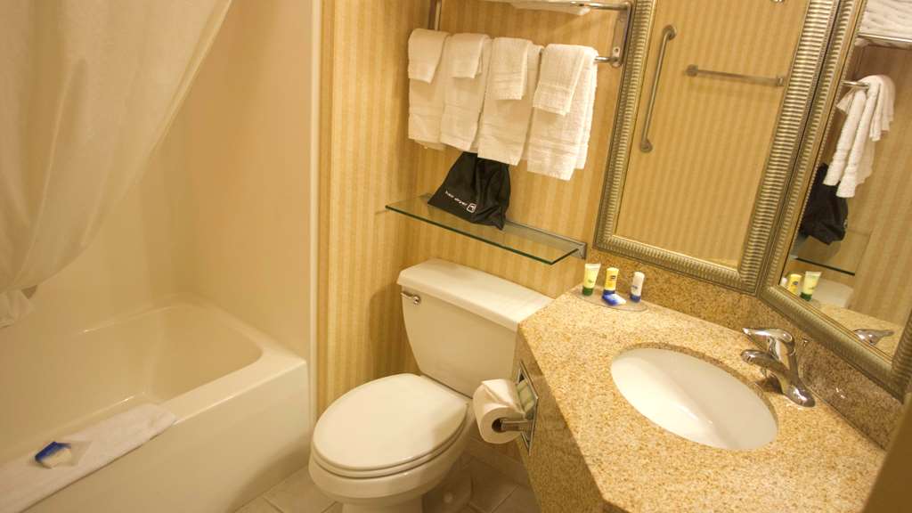 comfort inn and suites harrisburg hershey north