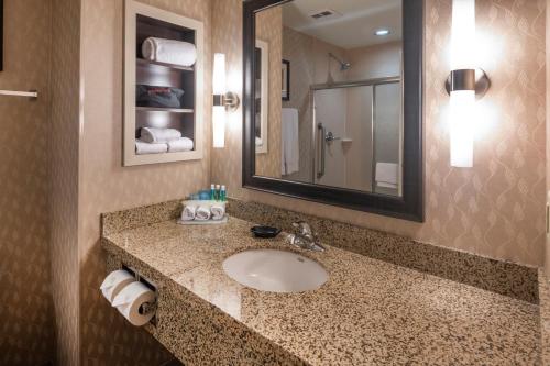 holiday inn express hotel and suites hays by ihg