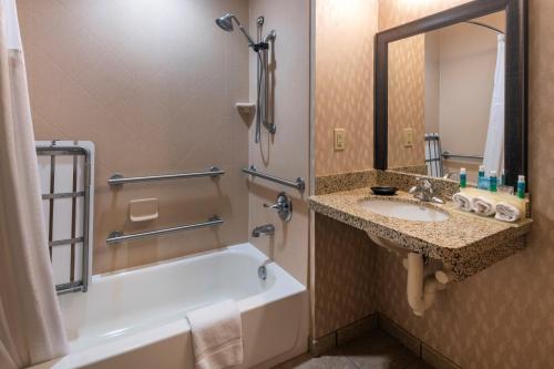 holiday inn express hotel and suites hays by ihg