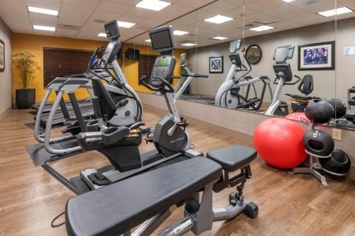 holiday inn express hotel and suites hays by ihg