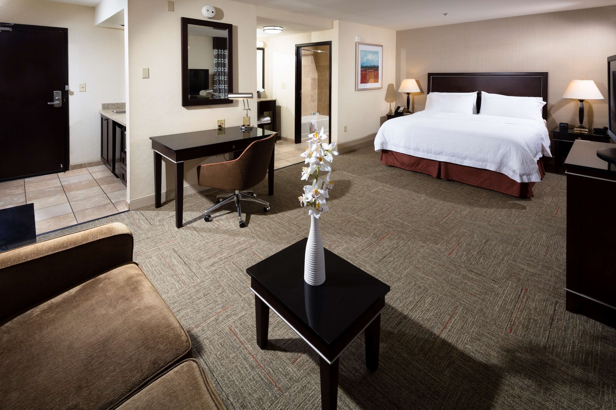 hampton inn and suites las vegas south