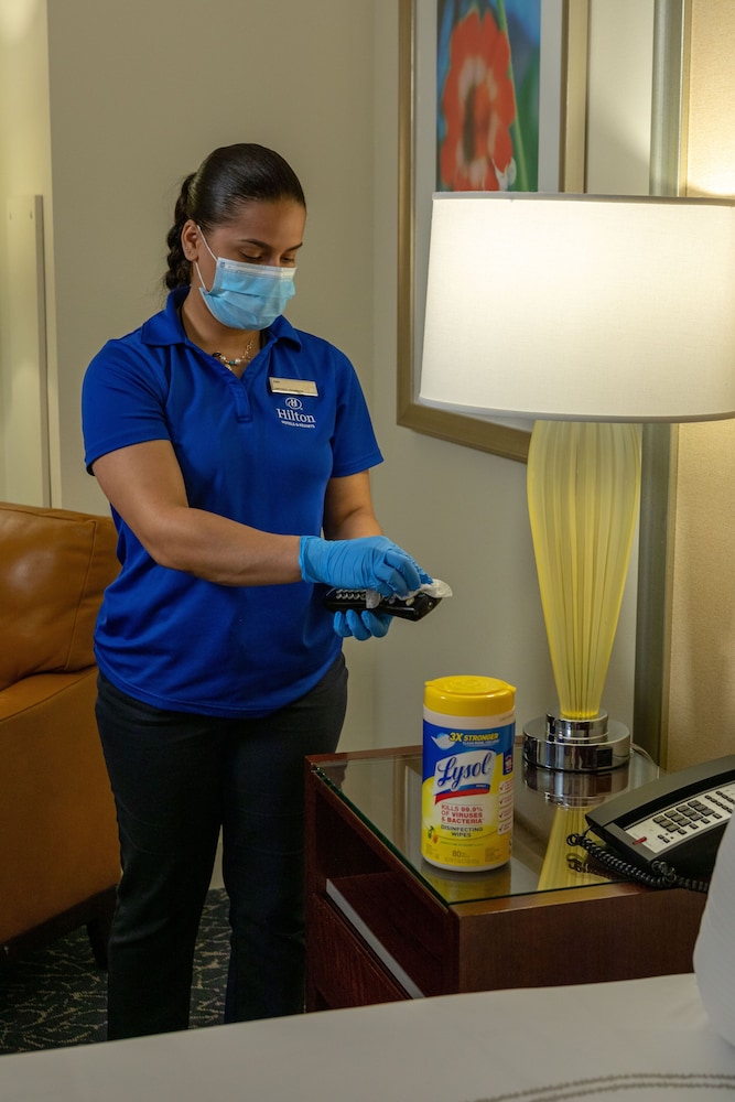 hampton inn and suites las vegas south