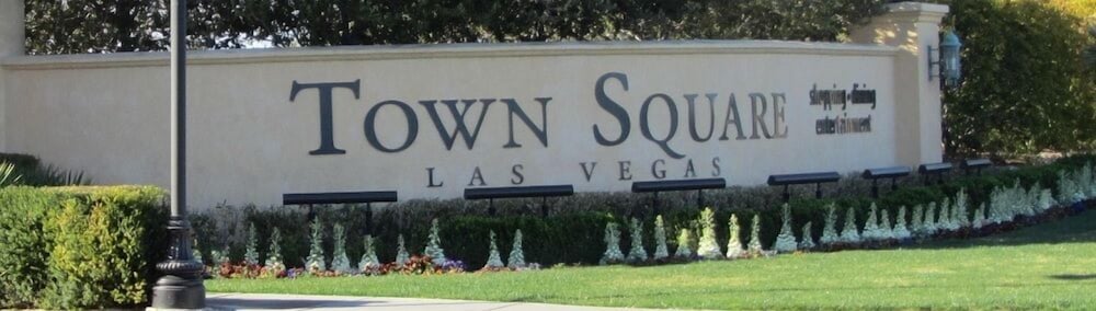 hampton inn and suites las vegas south
