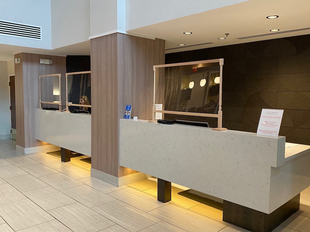 crowne plaza dulles airport by ihg