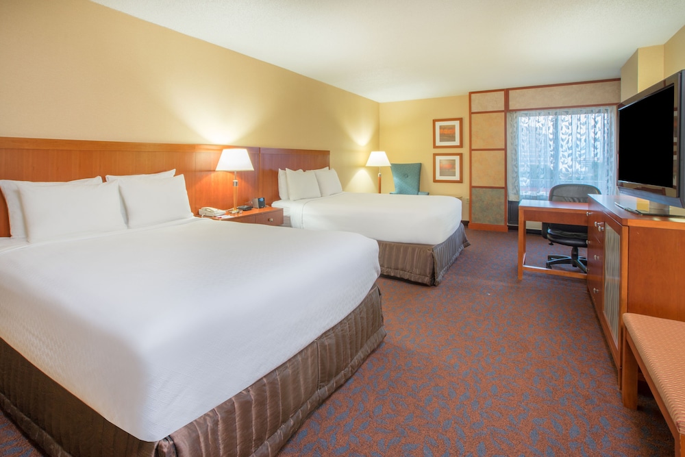 crowne plaza dulles airport by ihg