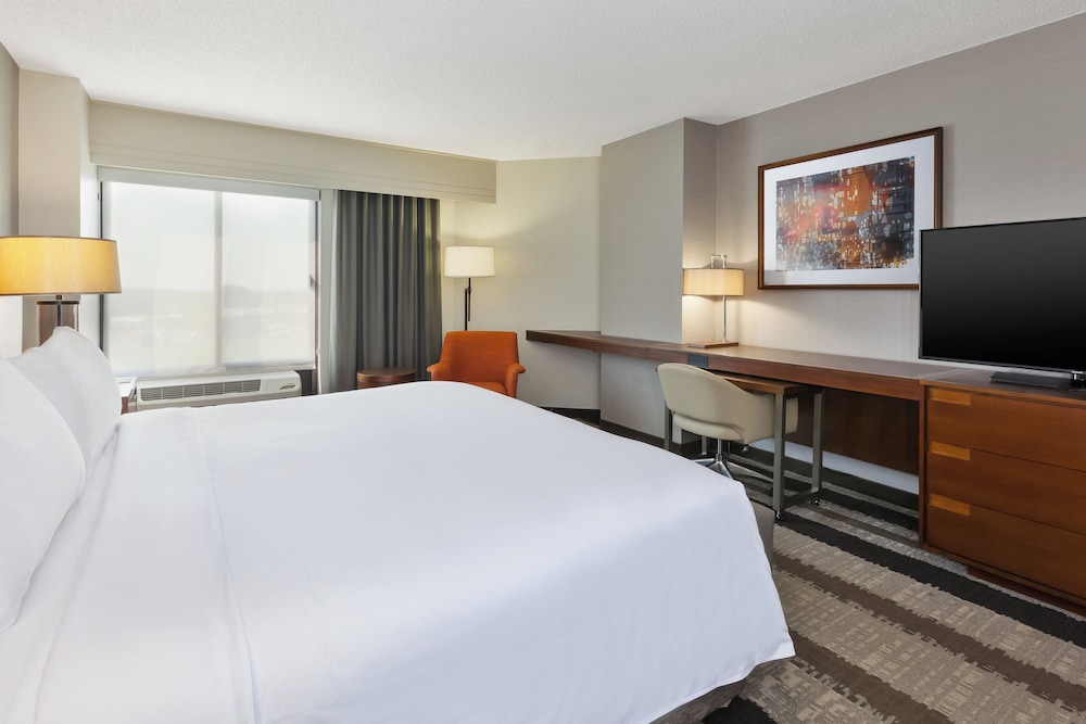 crowne plaza dulles airport by ihg