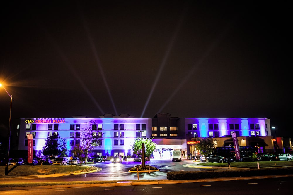crowne plaza dulles airport by ihg