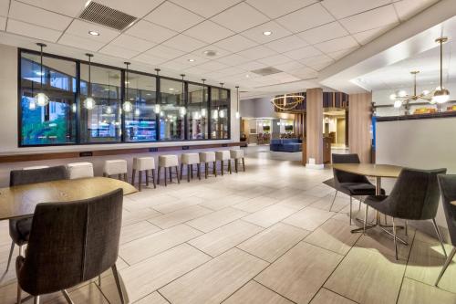 crowne plaza dulles airport by ihg