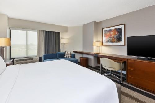 crowne plaza dulles airport by ihg