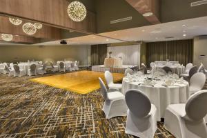 crowne plaza dulles airport by ihg