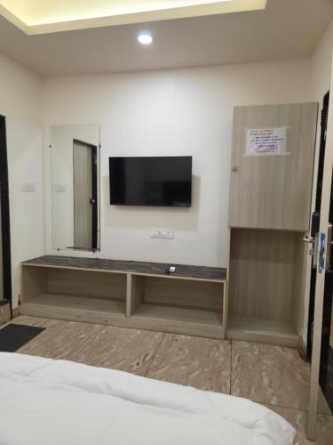 Kiwi Inn Hotel Regional Park,,2 star