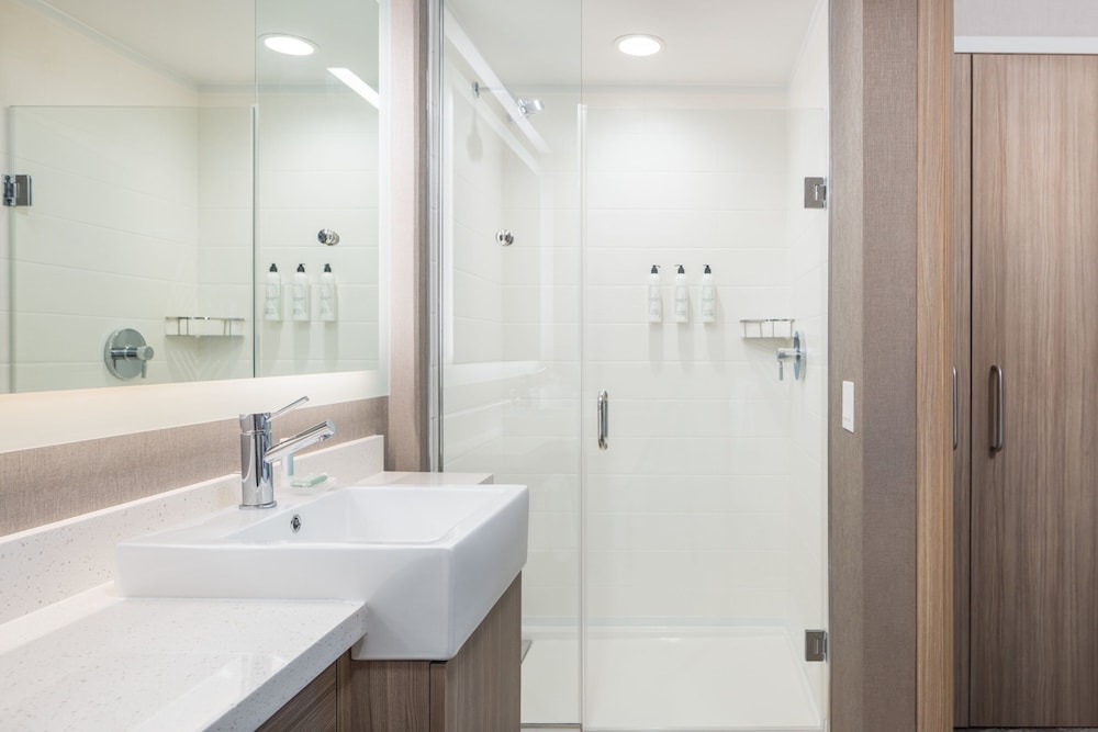 springhill suites by marriott tucson at the bridges