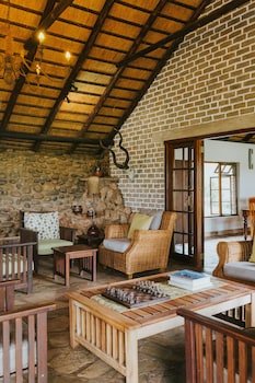 mohlabetsi safari lodge