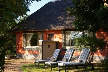 Mohlabetsi Safari Lodge,Hoedspruit>>Balule Game Reserve,4 star