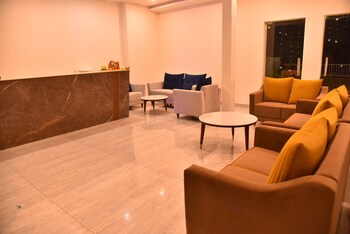 Qcent Woods Spa & Resort,,3 star
