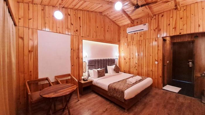 qcent woods spa and resort