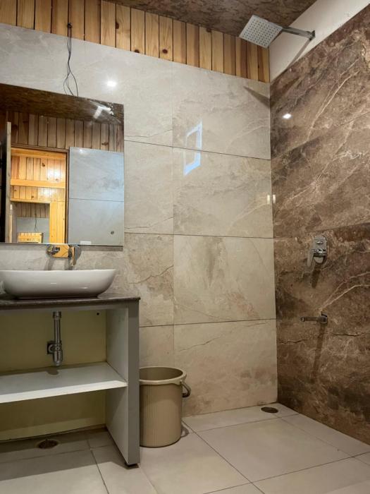 qcent woods spa and resort